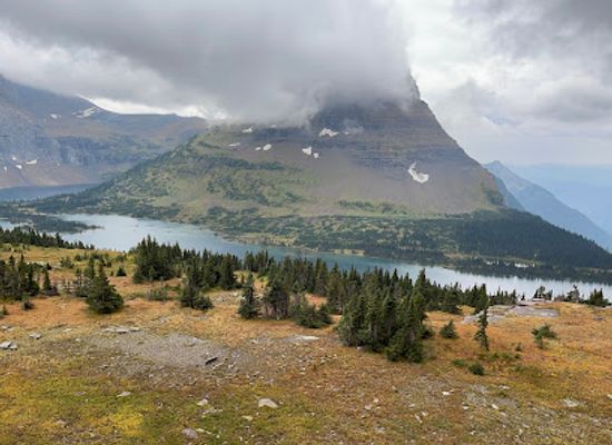 montana/glacier-national-park/landmark/hidden-lake-trailhead