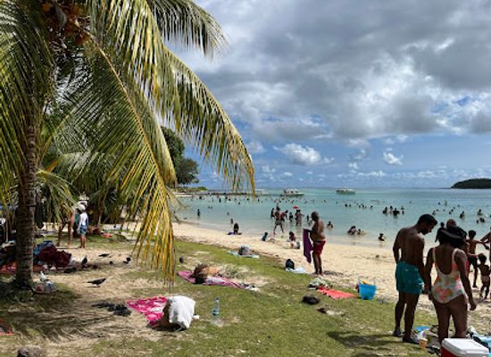 mauritius/blue-bay/landmark/la-criee-ltee