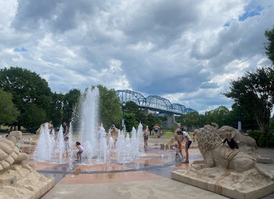 tennessee/rock-city/landmark/coolidge-park