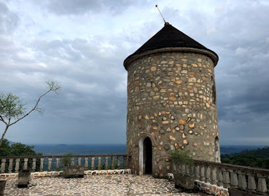 togo/koutammakou-area/landmark/chateau-viale