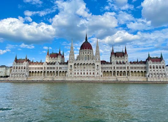 hungary/jaszsag/landmark/budapest-parliament