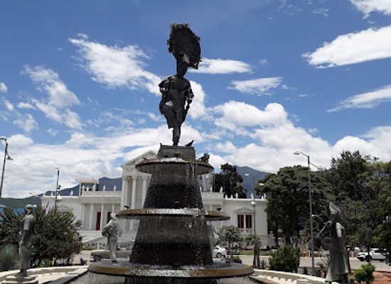 mexico/oaxaca/centro-historico/landmark/fuente-de-las-8-regiones