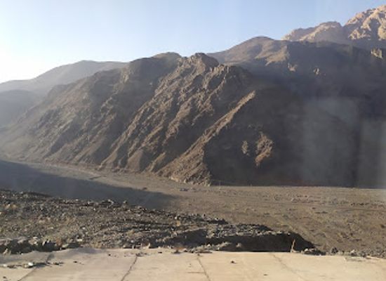 saudi-arabia/tabuk-mountains/landmark/highest-point-sharma-tabuk-highway