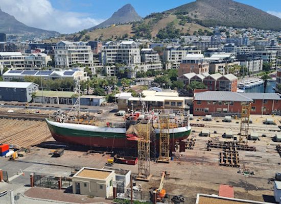 south-africa/cape-town/v-a-waterfront/landmark/the-watershed