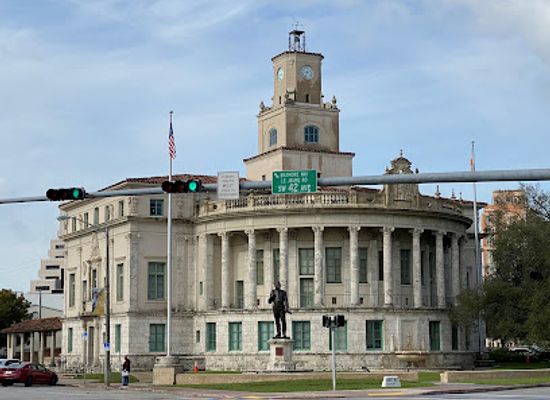florida/miami/coral-gables/landmark/coral-gables-city-hall