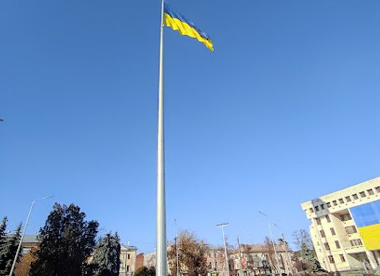 ukraine/poltava-region/landmark/flagpole-poltava