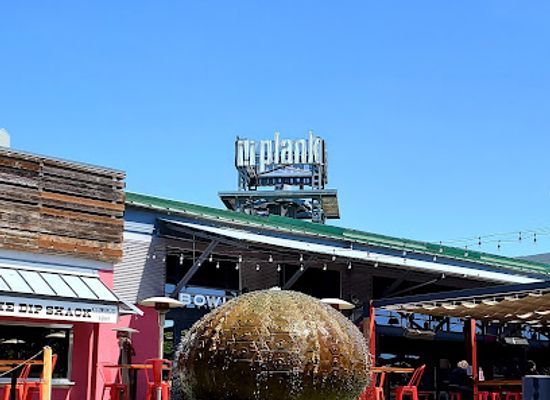 california/oakland/landmark/jack-london-square