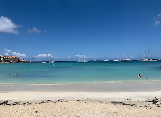 sint-maarten/little-bay/landmark/sunita-s-taxi-and-tours-st-maarten