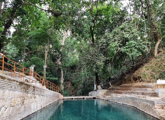 honduras/aguan-valley/landmark/aguas-termales-presidente