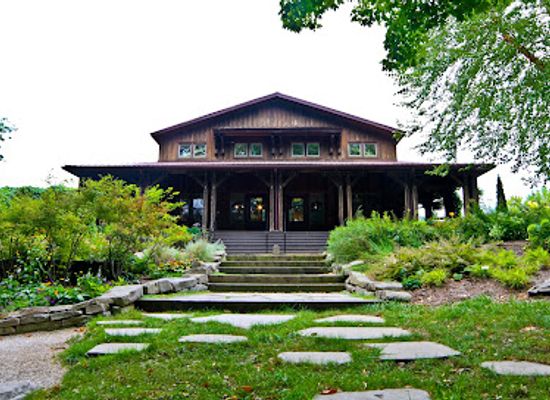 indiana/the-uplands/landmark/oliver-winery