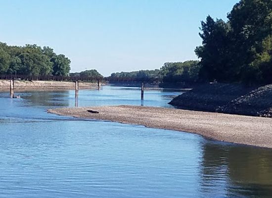 iowa/dutch-heritage-area/landmark/lake-red-rock