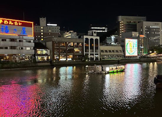 japan/fukuoka/landmark/food-stalls-yatai