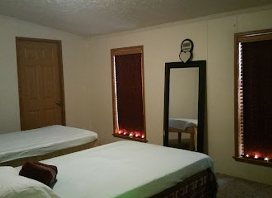 wyoming/gillette/landmark/sa-wat-bee-thai-massage