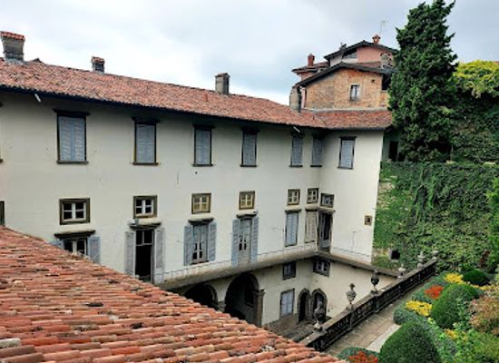 italy/bergamo/citta-bassa/landmark/palazzo-e-giardini-moroni