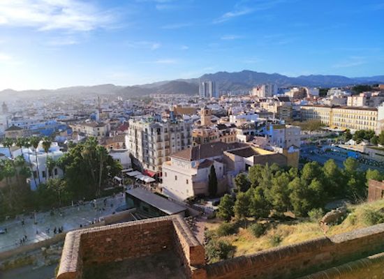 spain/malaga/malaga-centro/landmark/torre-del-homenaje