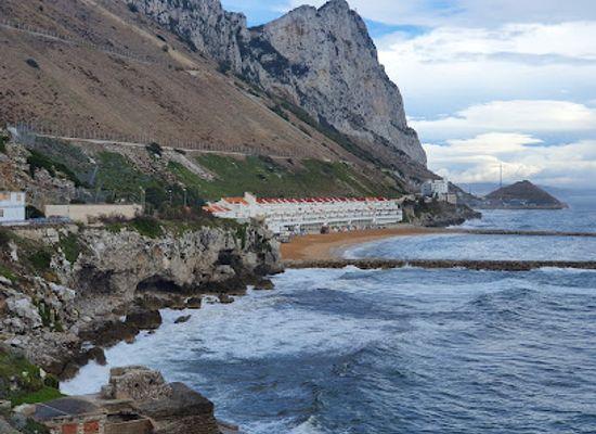 gibraltar/catalan-bay/landmark/sandy-bay
