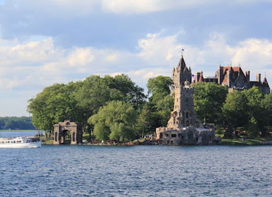 new-york/thousand-islands/landmark/thousand-island-cruises