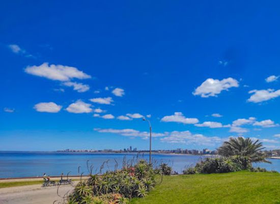 uruguay/montevideo-coast/landmark/plaza-virgilio