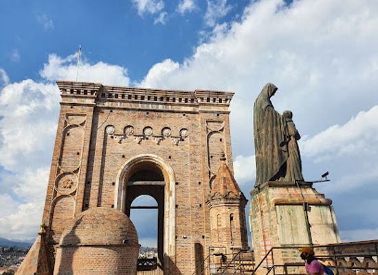ecuador/southeast-oriente/landmark/catedral-de-la-inmaculada-concepcion