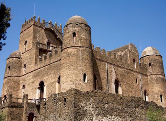 ethiopia/shewa/landmark/fasil-ghebbi