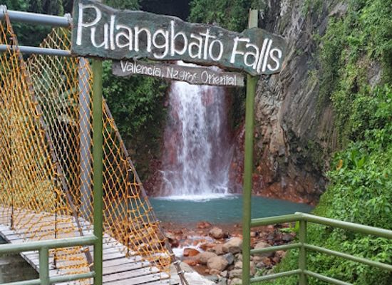 philippines/central-visayas/landmark/pulangbato-falls