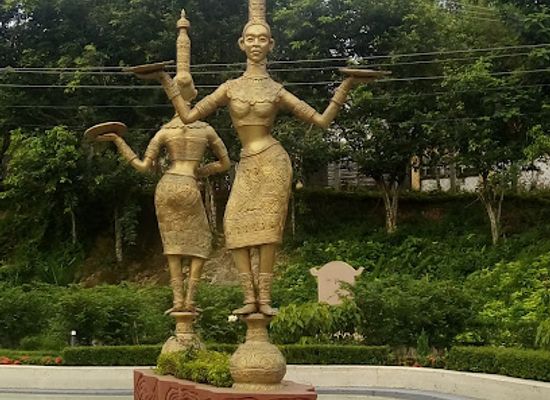 india/agartala/landmark/lichubagan