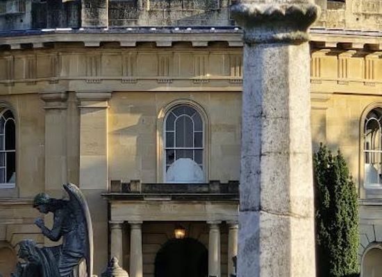 united-kingdom/london/landmark/brompton-cemetery