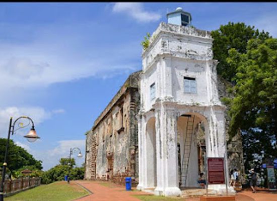 malaysia/malacca/landmark/farol-de-alvenaria-de-malaca