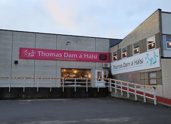 faroe-islands/argir/landmark/thomas-dam-a-halsi