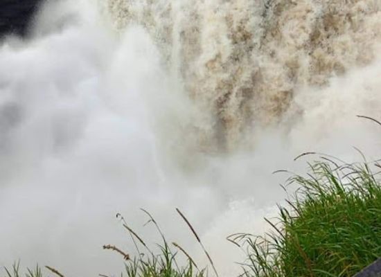 uganda/central-region/landmark/queen-elizabeth