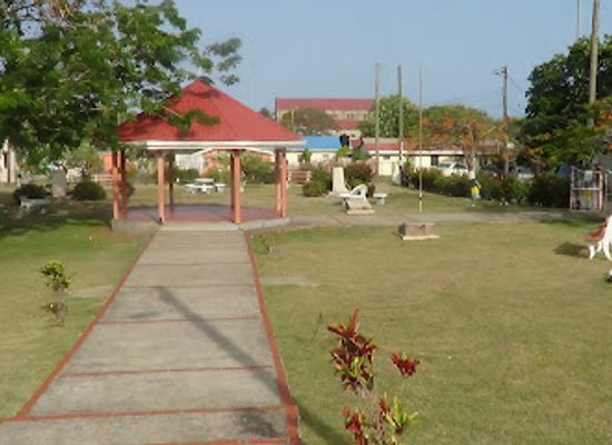 saint-lucia/gros-islet/landmark/gros-islet-square