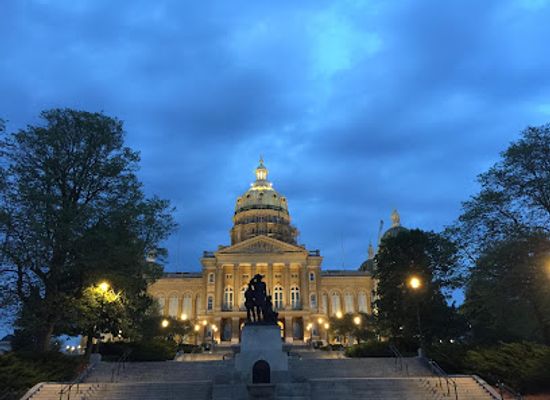 iowa/northwest-iowa/landmark/iowa-state-capitol