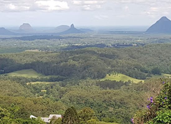 australia/far-north-queensland/landmark/mccarthy-s-lookout