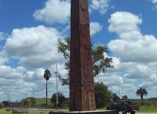 uruguay/northern-region/landmark/obelisco-tacuarembo