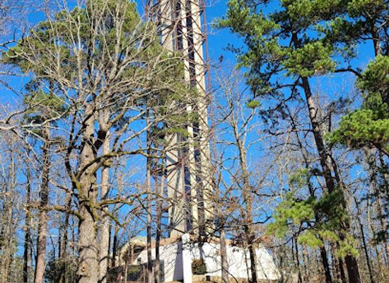 arkansas/arkansas-highland/landmark/hot-springs-mountain-tower