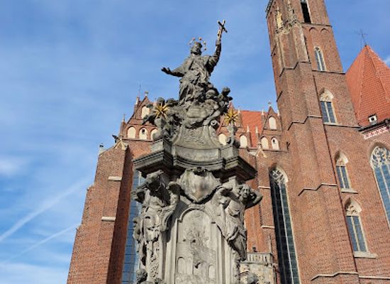 poland/wroclaw/nadodrze/landmark/statue-of-st-john-nepomunk