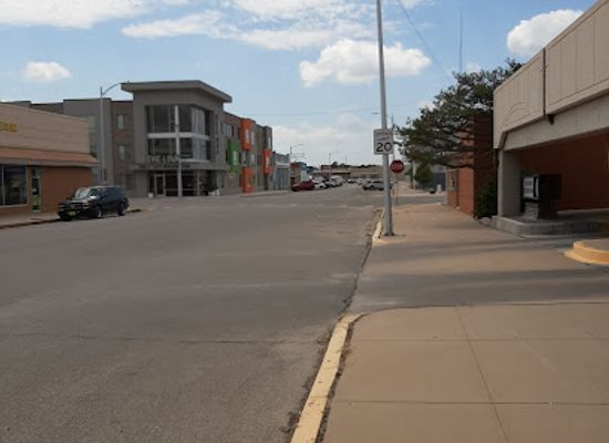 kansas/hutchinson/landmark/downtown-sampler-restaurant