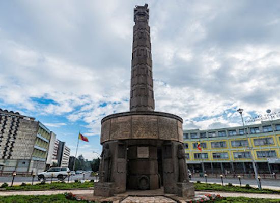 ethiopia/addis-ababa/piazza/landmark/miyazya-27-victory-statue