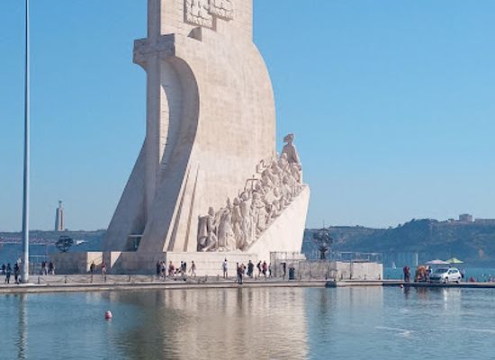portugal/lisbon/baixa/landmark/padrao-dos-descobrimentos