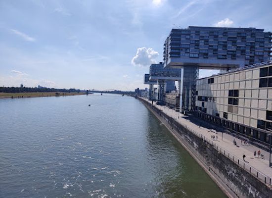 germany/cologne/landmark/kranhauser-rheinauhafen-koln