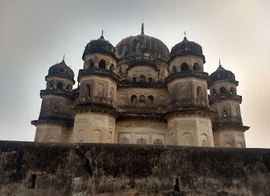 india/madhya-pradesh/landmark/kamalapati-s-tomb
