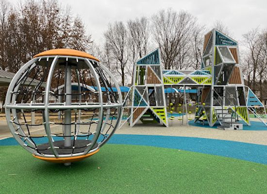 indiana/carmel/landmark/carey-grove-park