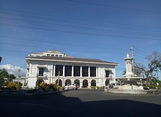 philippines/western-visayas/landmark/casa-real
