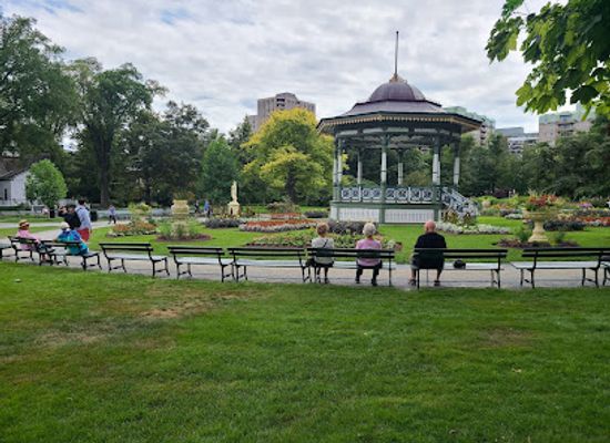 canada/halifax/downtown-halifax/landmark/halifax-public-gardens