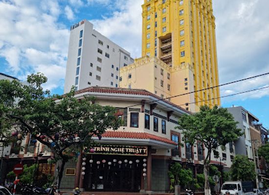 vietnam/da-nang/landmark/nguyen-hien-dinh-tuong-theater