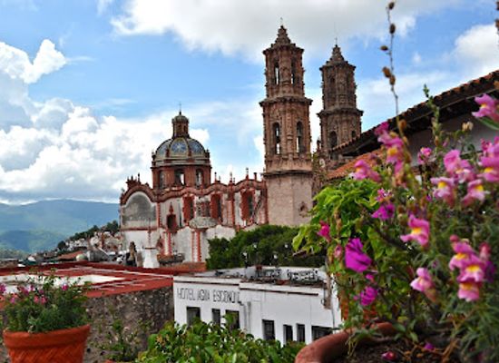 mexico/taxco/landmark/ex-hacienda-del-chorrillo