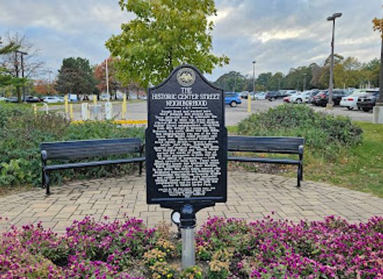 iowa/des-moines/downtown-des-moines/landmark/center-street-neighborhood-historical-marker