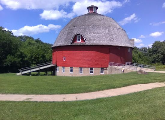 illinois/quad-cities/landmark/johnson-sauk-trail-state-recreation-area