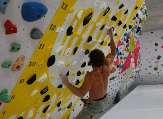 switzerland/bernese-oberland/landmark/boulderhalle-jungfrau