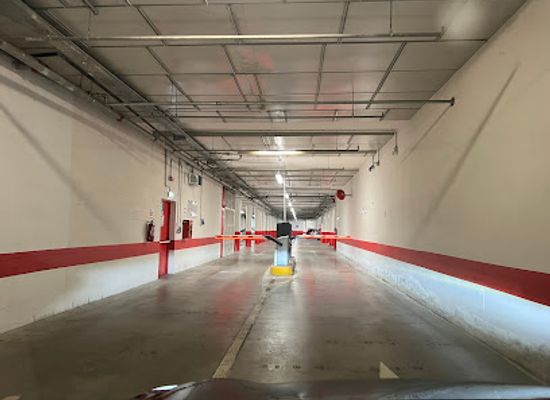 italy/parma/landmark/ghiaia-parking-in-ztl